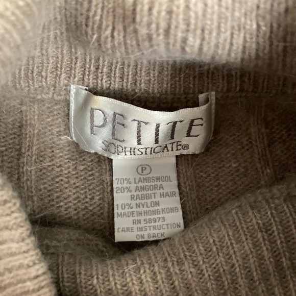 Petite Sophisticate Sweater Womens Sz P Tan Beige Angora Wool Pull Over - Picture 5 of 8